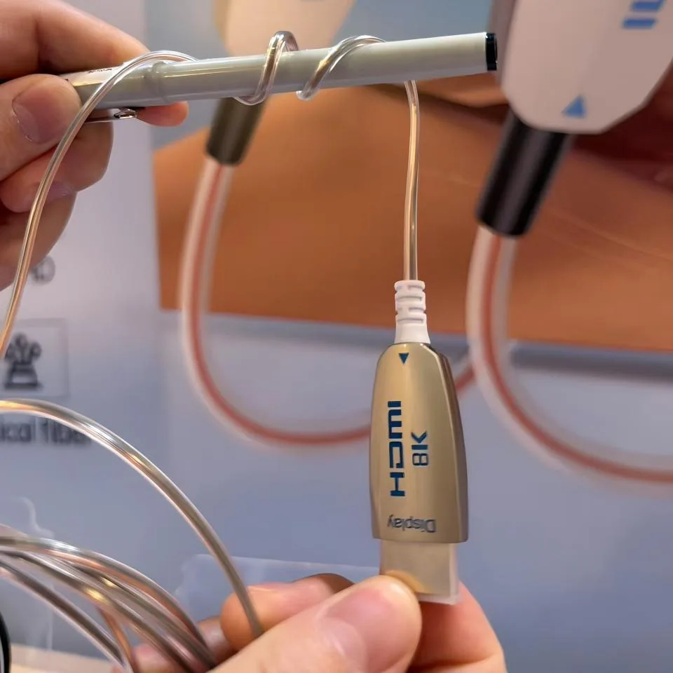 AOCFiberlink Ultra-thin 8K HDMI AOC-1(1)