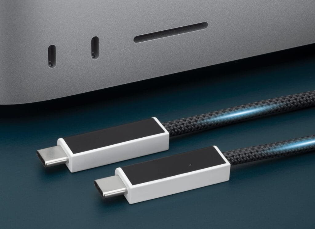 AOCFiberlink-Active-Optical-USB4-c-cable